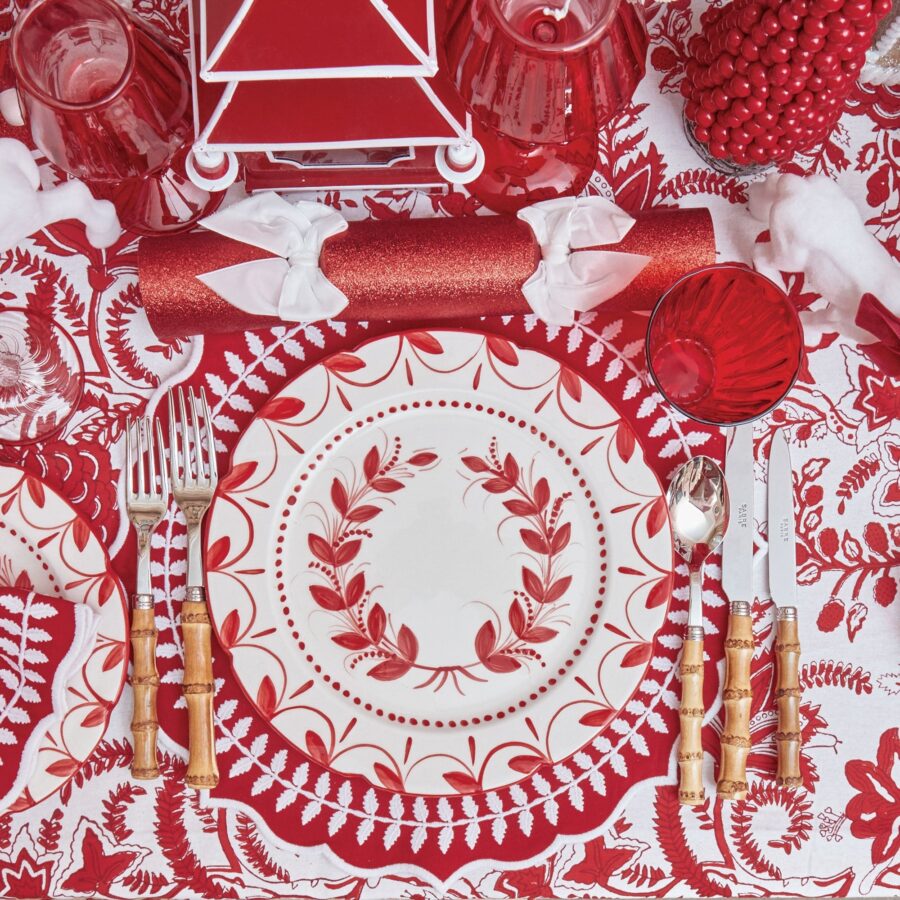 Fidelie Red Garland Ceramic Dinner Plates – Set of 4 Festive Tableware - Image 2
