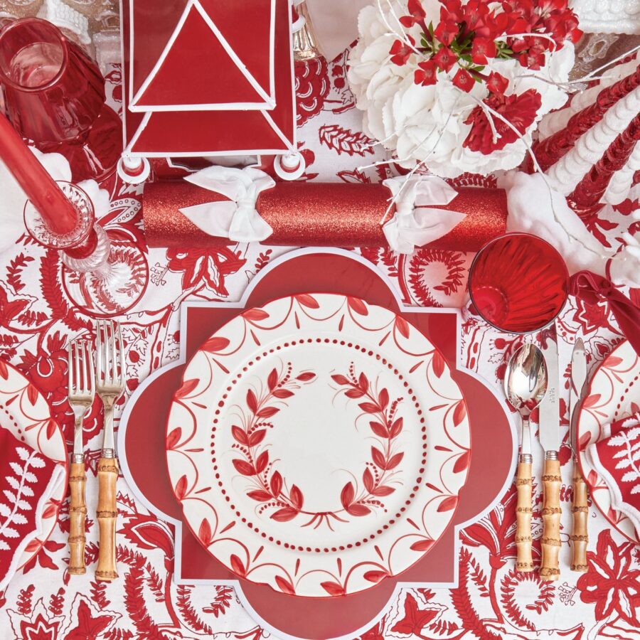 Fidelie Red Garland Ceramic Dinner Plates – Set of 4 Festive Tableware - Image 6