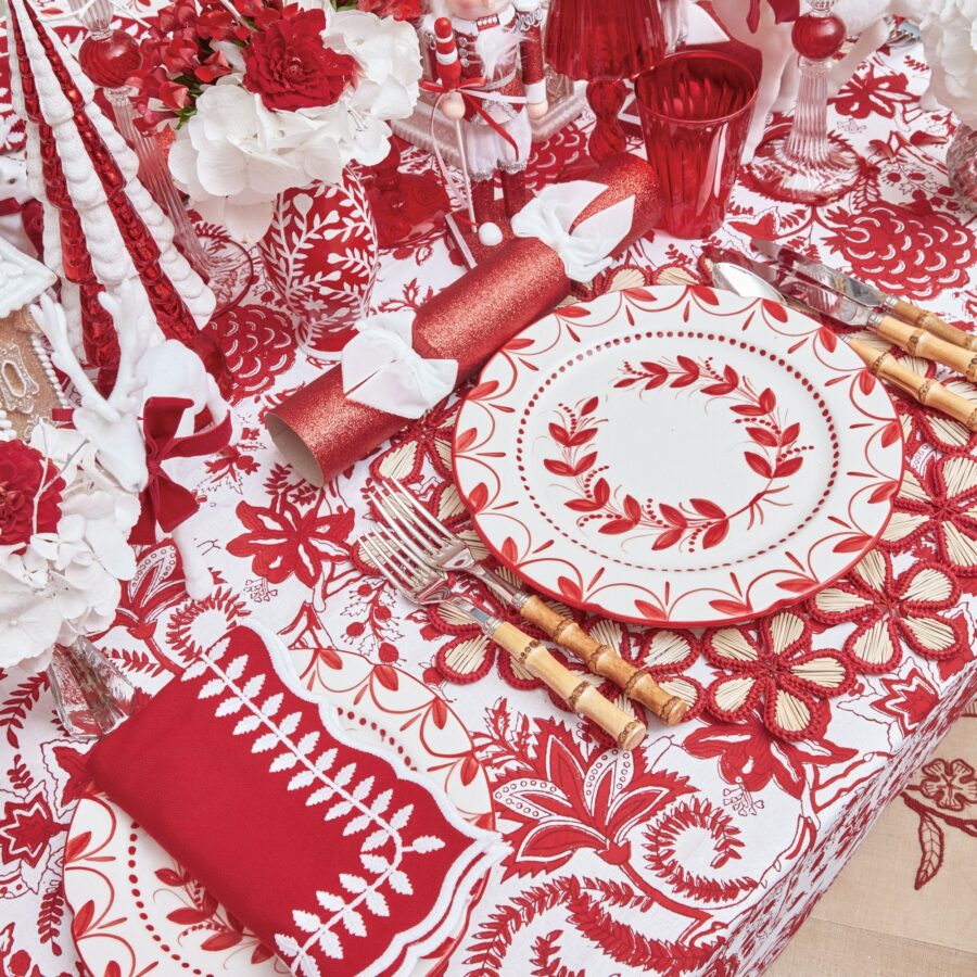 Fidelie Red Garland Ceramic Dinner Plates – Set of 4 Festive Tableware - Image 9