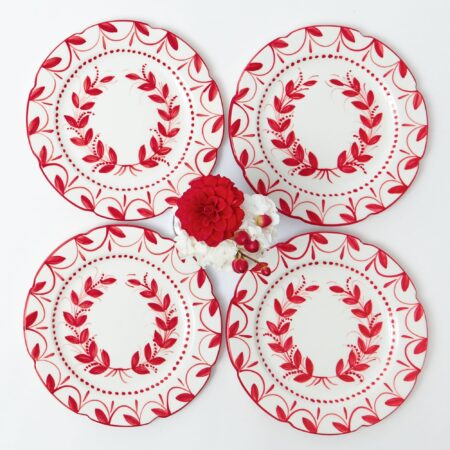 Fidelie Red Garland Ceramic Dinner Plates – Set of 4 Festive Tableware