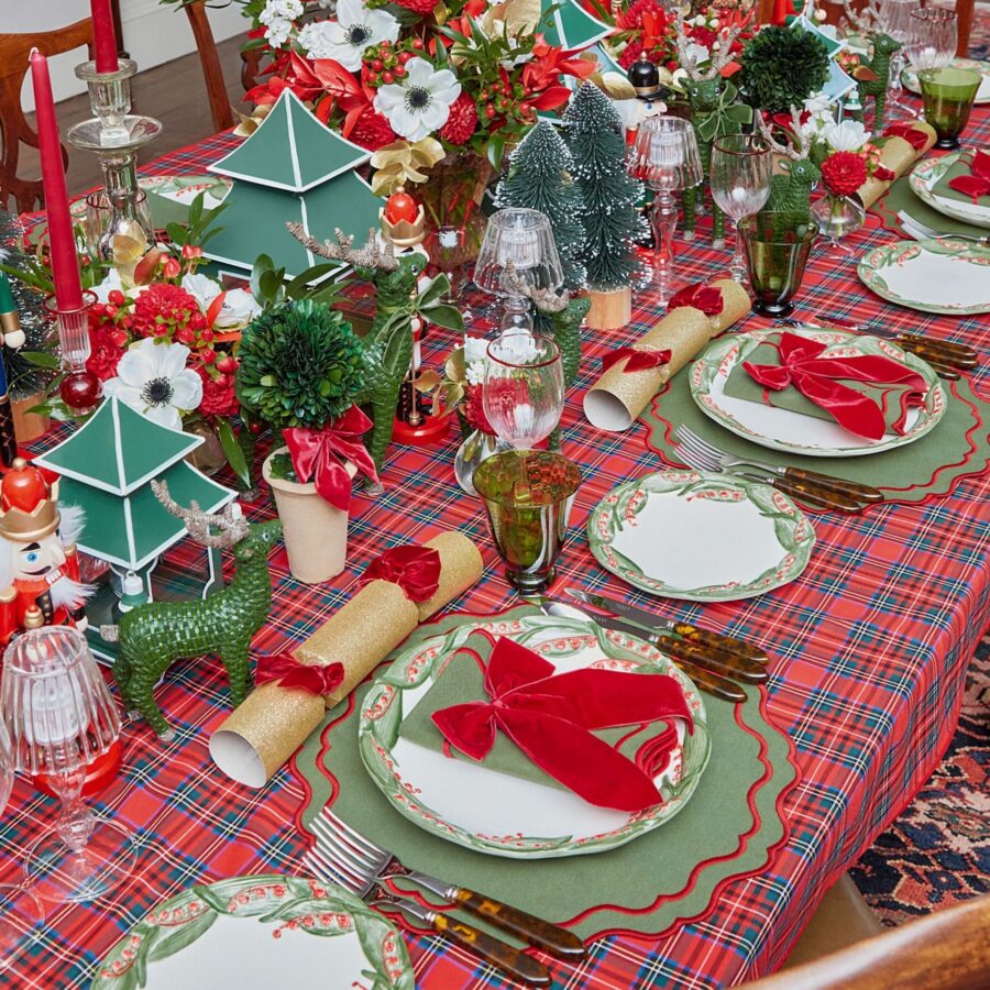 Fidelie Red Berry Ceramic Dinner & Starter Plates – 8-Piece Vibrant Tableware Set - Image 6