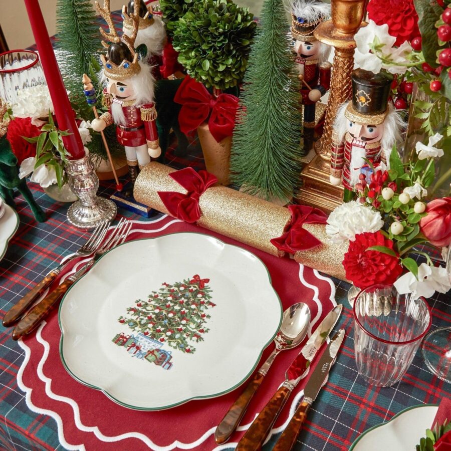 Fidelie Christmas Tree Ceramic Dinner Plates – Set of 4 Festive Plates - Image 13